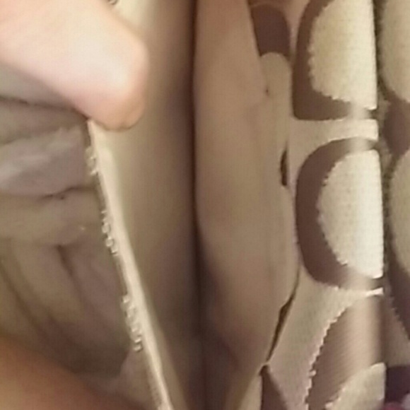 🍒NWOT COACH SIGNATURE - Picture 5 of 6